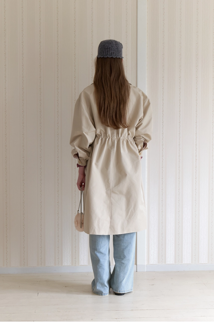 Cape Trench Coat (Beige)14.jpg