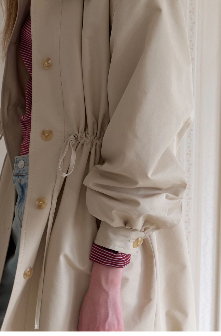 Cape Trench Coat (Beige)15.jpg
