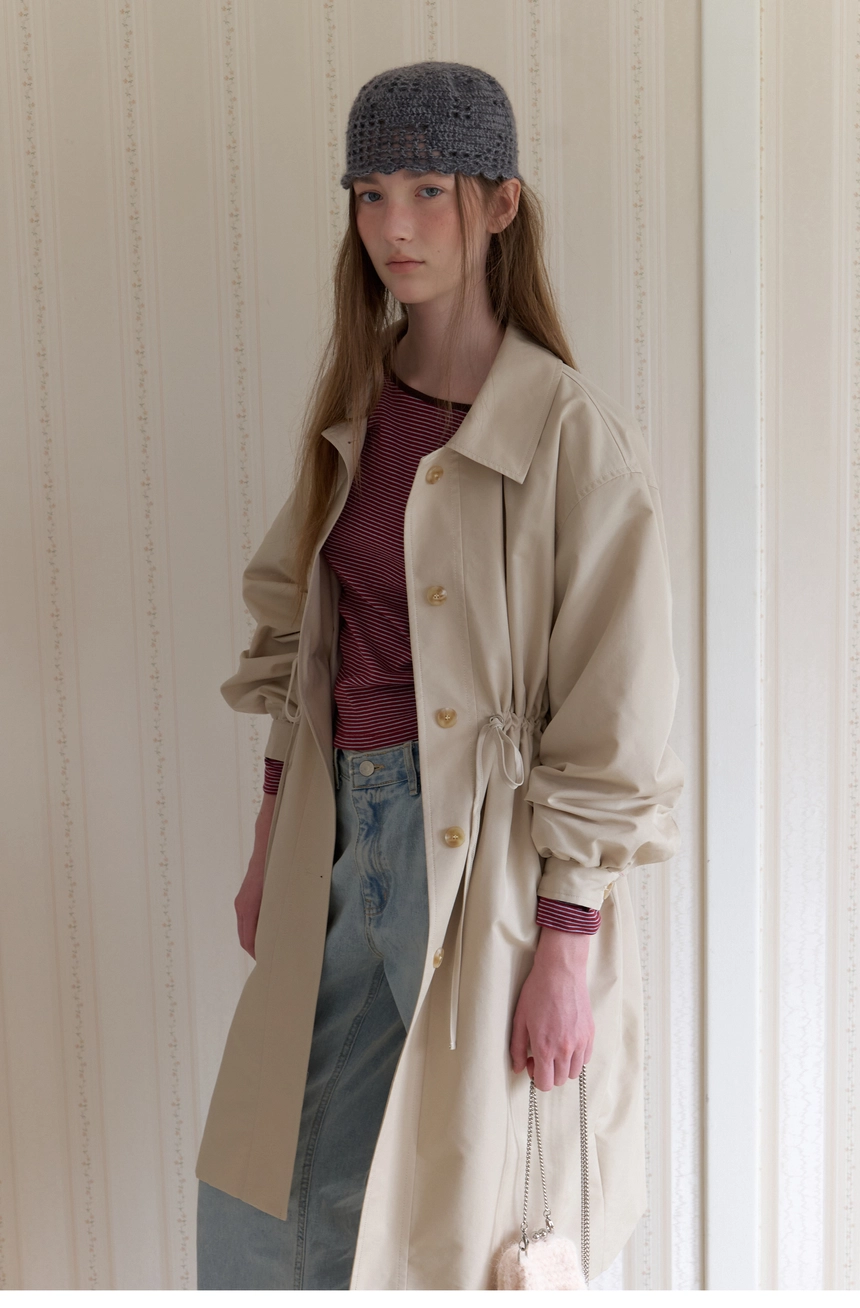 Cape Trench Coat (Beige)16.jpg