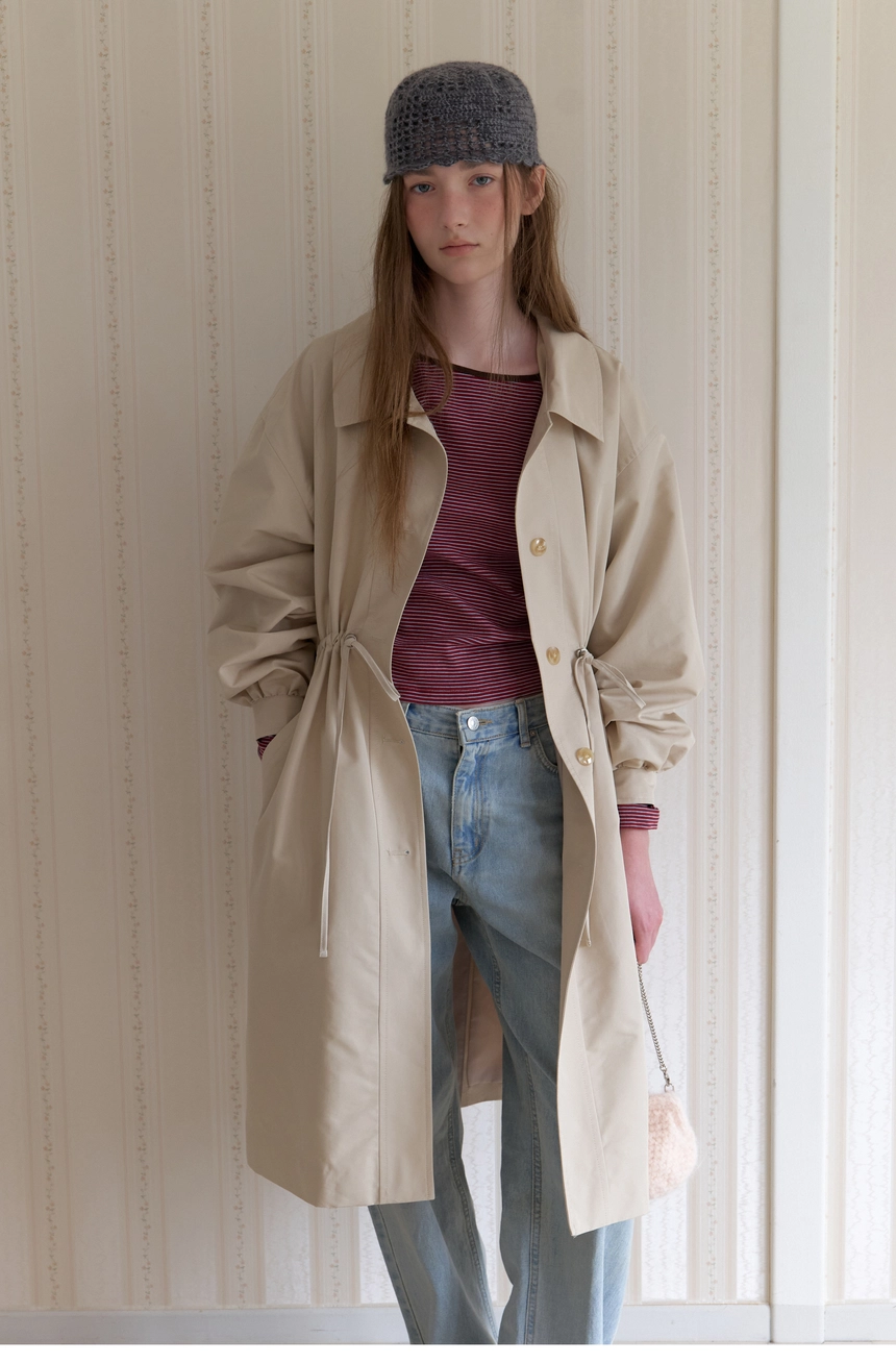 Cape Trench Coat (Beige)17.jpg