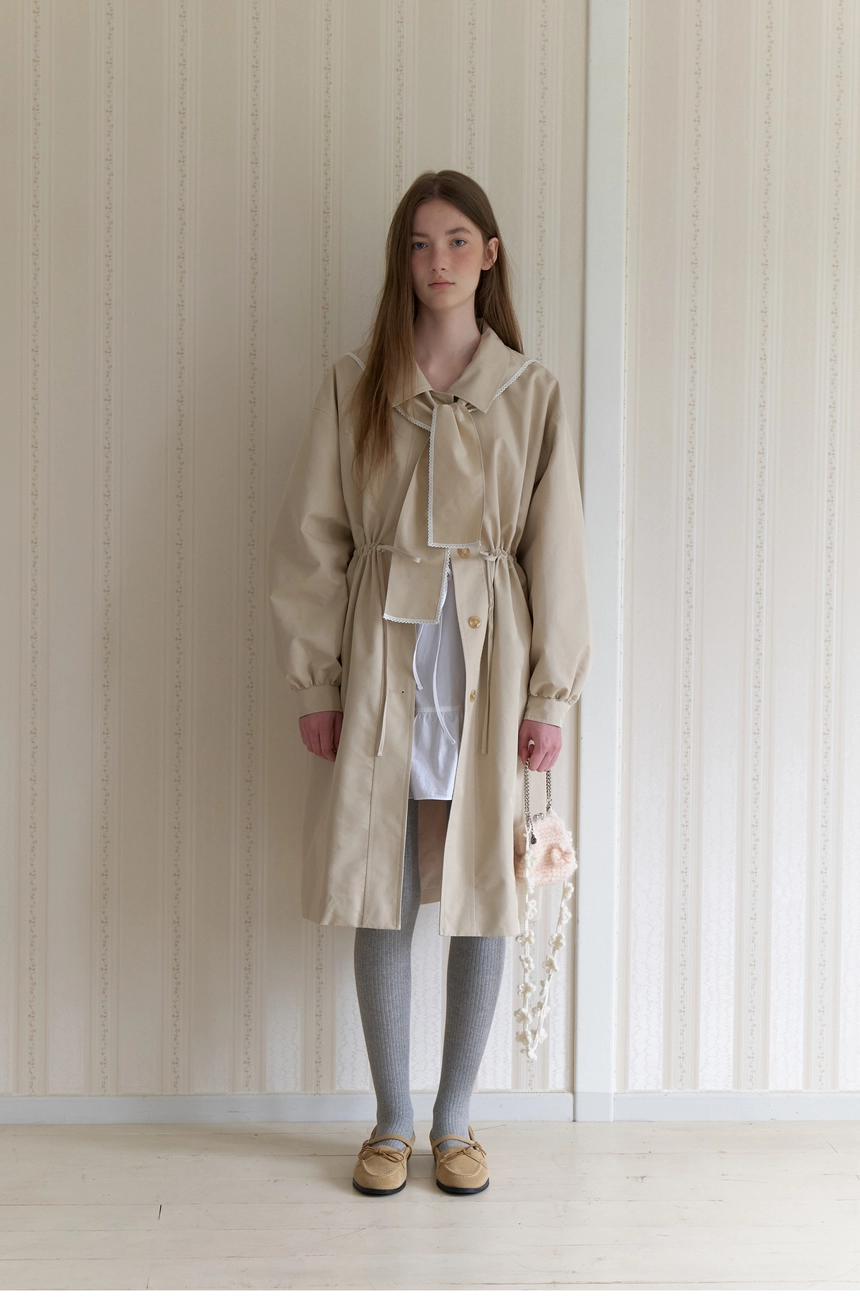 Cape Trench Coat (Beige)5.jpg