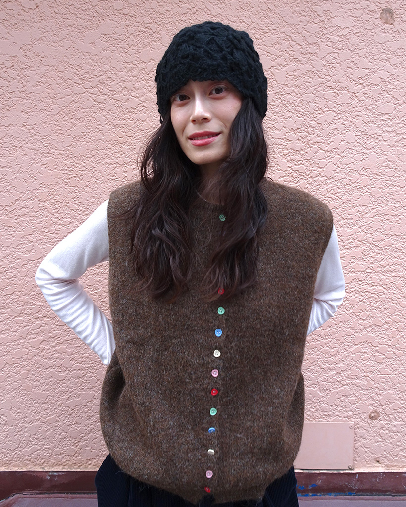 カラフルボタンオーバーフィットニットベスト | ファッション
