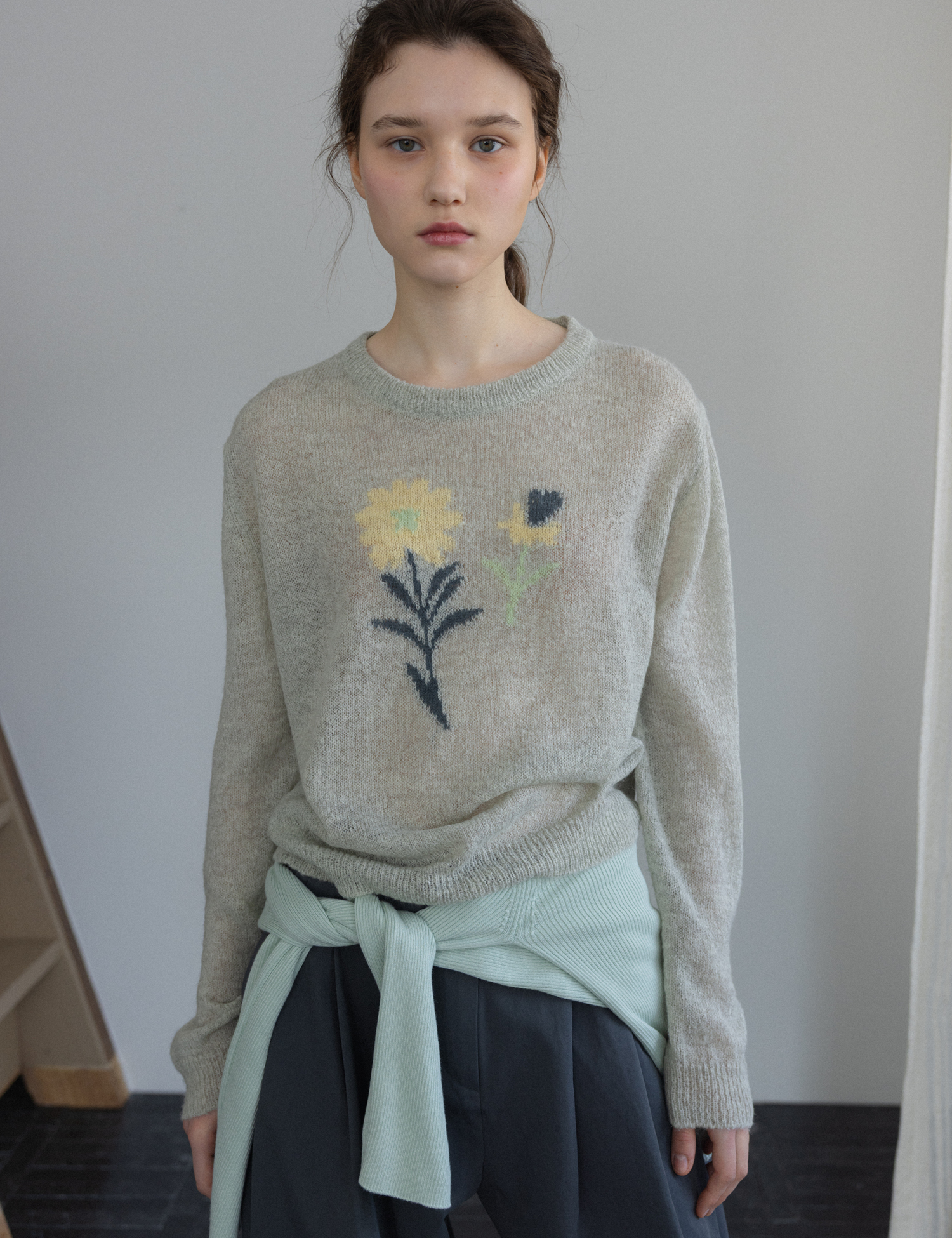 Daisy Flower Knit (Melange Gray)