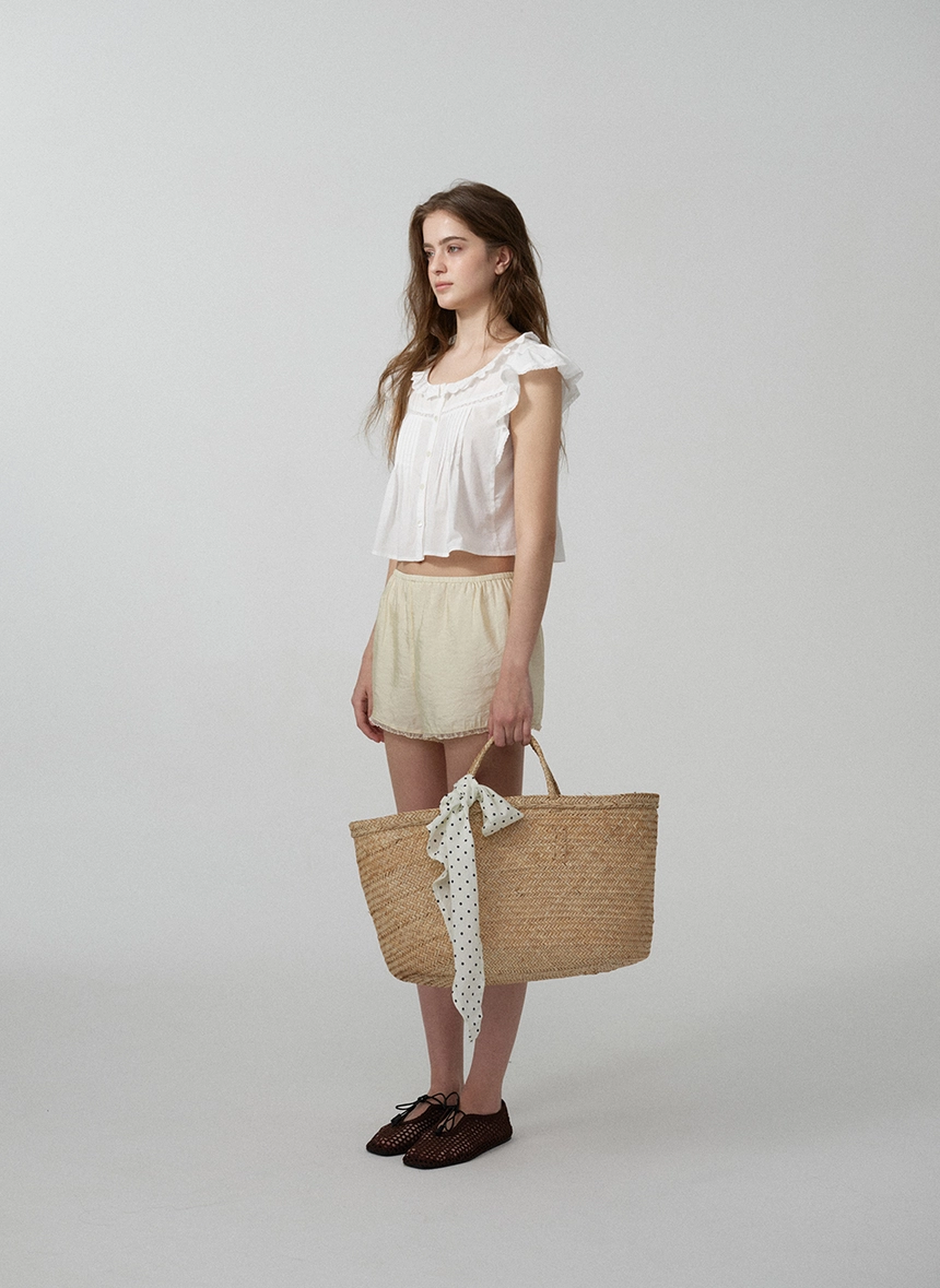 Dear Ruffle Pintuck Blouse_White_02.jpg