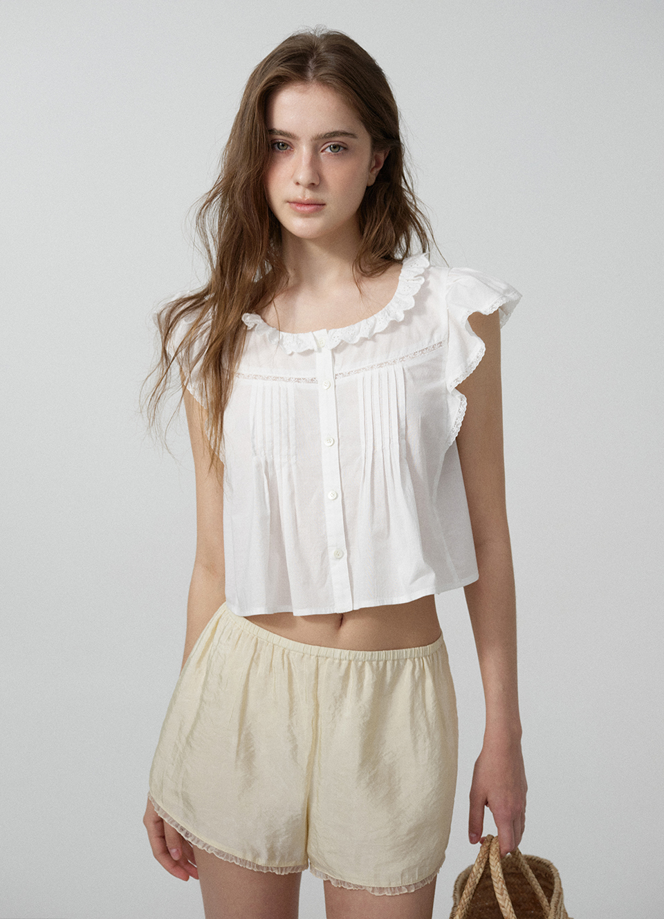 Dear Ruffle Pintuck Blouse_White