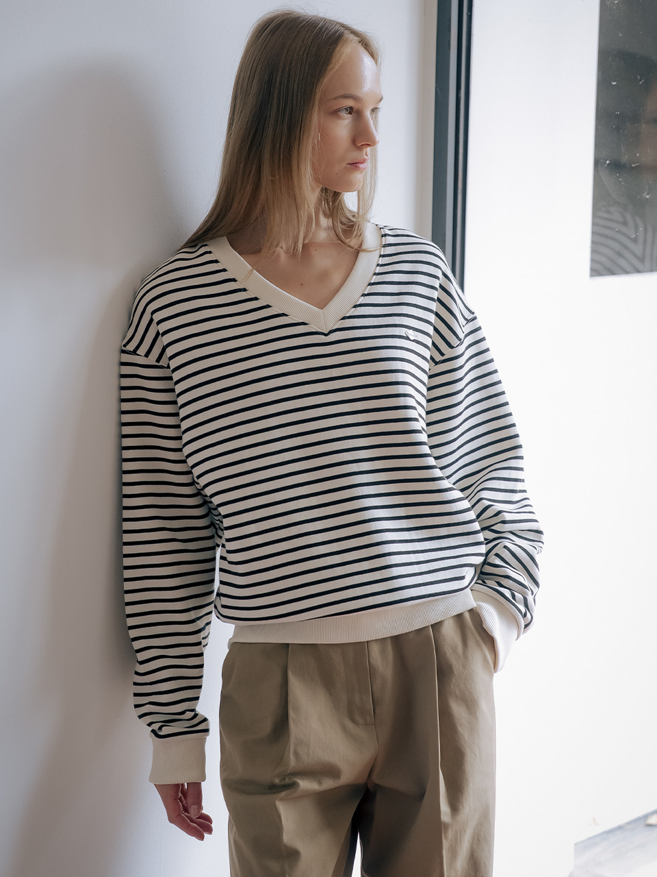 Stripe V-neck fluff MTM TIWT01LT12_Ivory