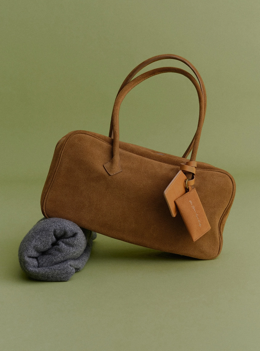 Essential-Iann-Suede-Tote-Bag-camel_06.jpg