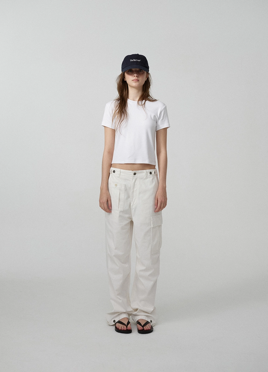 Essential T-Shirt_Off White_01.jpg