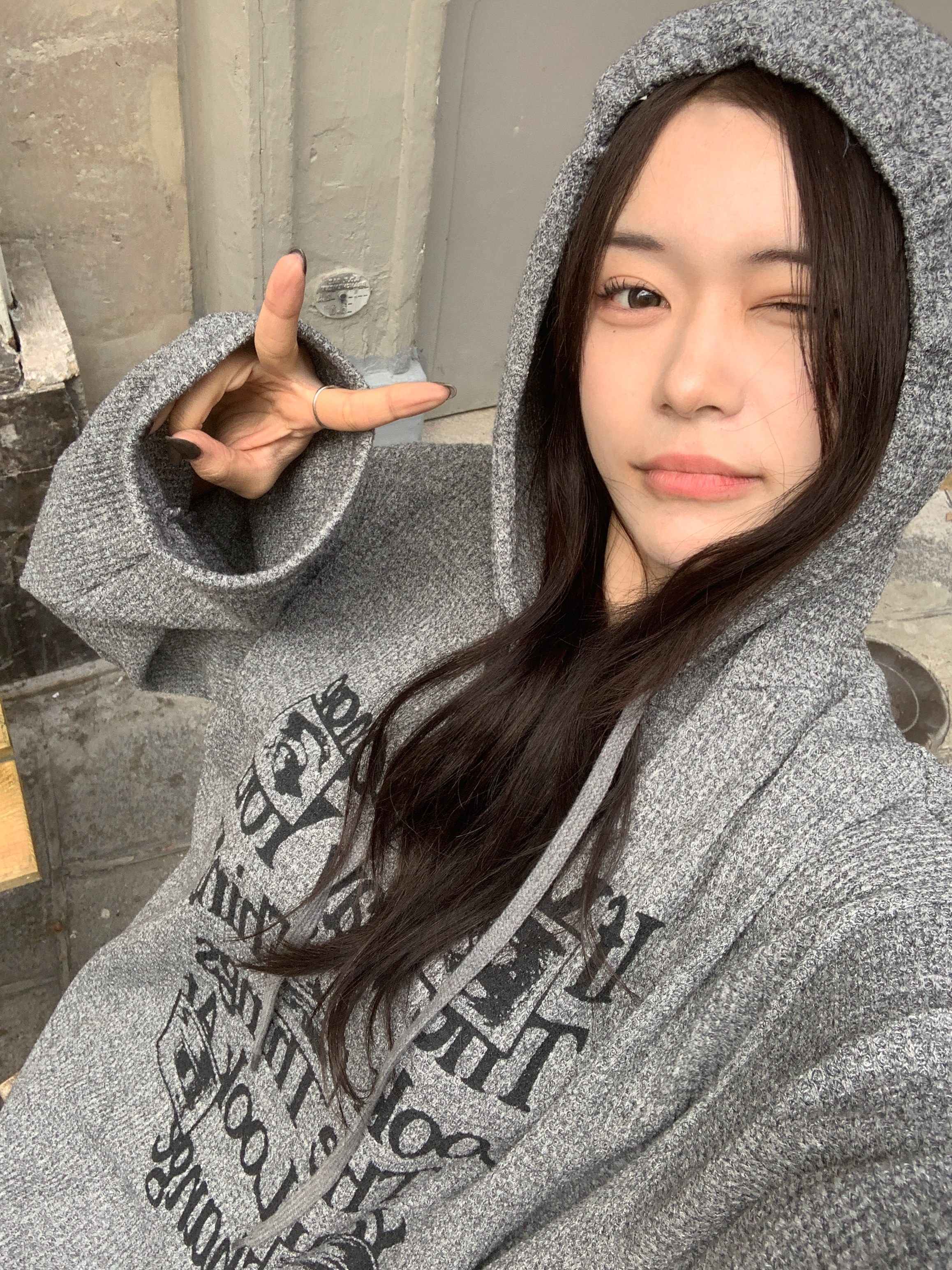 レタリングフード付きオーバーサイズTシャツ(4color