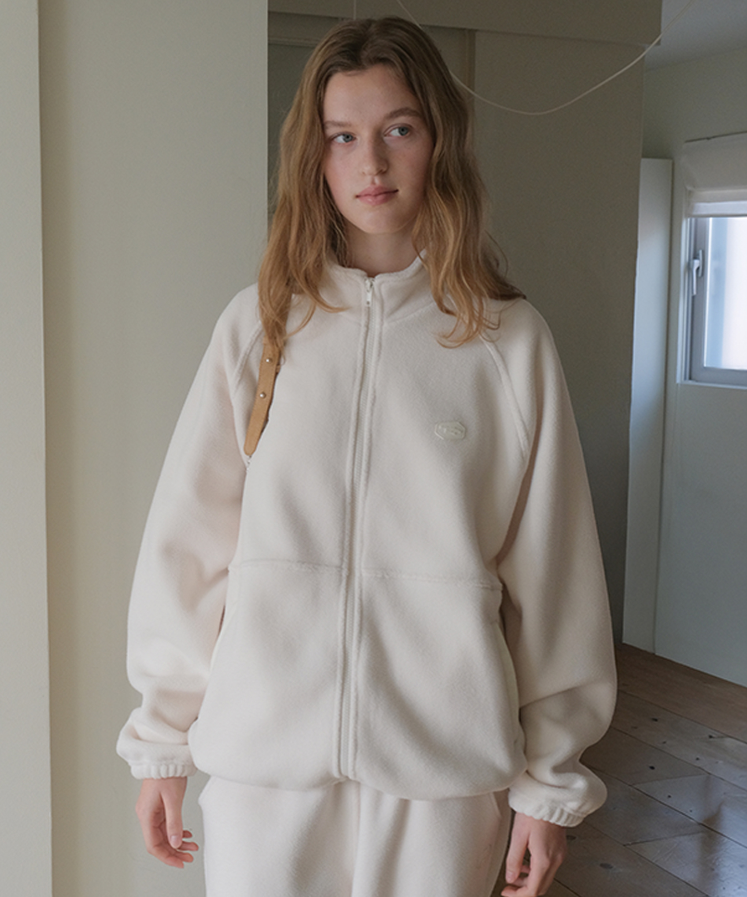 Rose Frill Hoodie Zipup (Ivory) | ファッション通販サイト NUGU