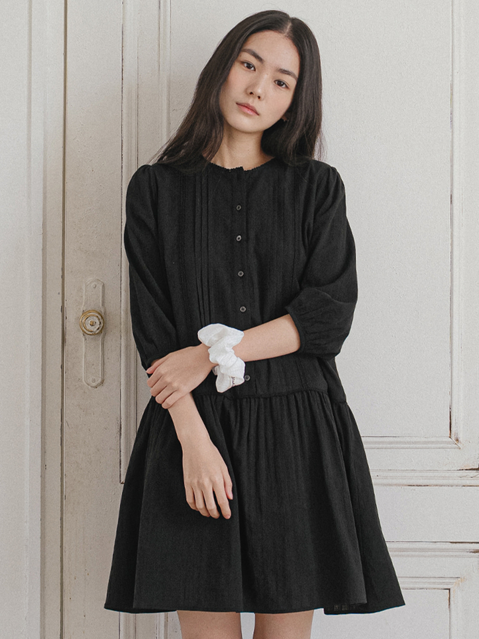 Natural pintuck shirring dress [TISU05OP02]_Black