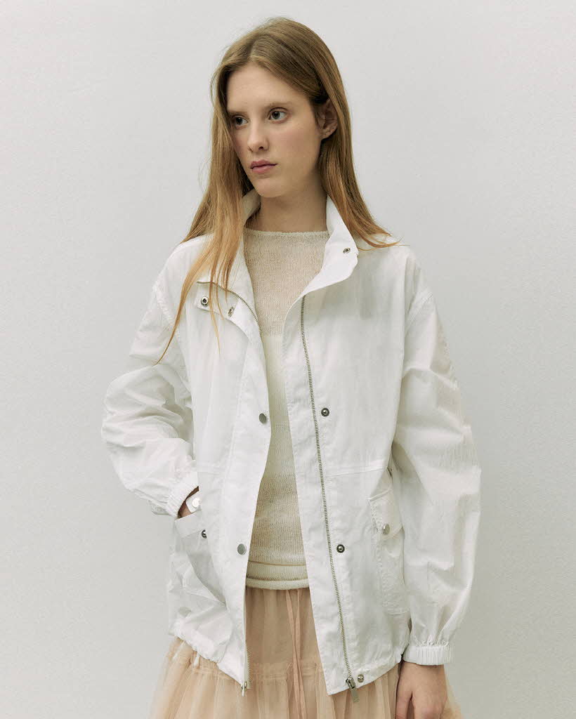 doracore様⭐ OFF-WHITE バックアローレイヤード長袖カットソー S-LLあり】シアバター襟レース長袖プルオーバー（カットソー