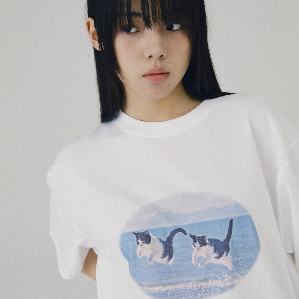 [Influencer pick] SUMMER CAT T SHIRT