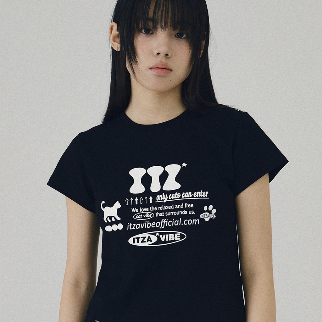 ★2025SS新作★ITZAVIBE★DOT DOT LOGO T SHIRT MUSINSA公式 | ITZAVIBE DOT DOT LOGO T SHIRT