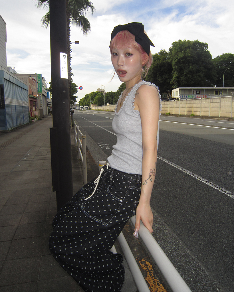 Fancy Club X haku] String Dot Roll-Up Pants (Black) F25QD890