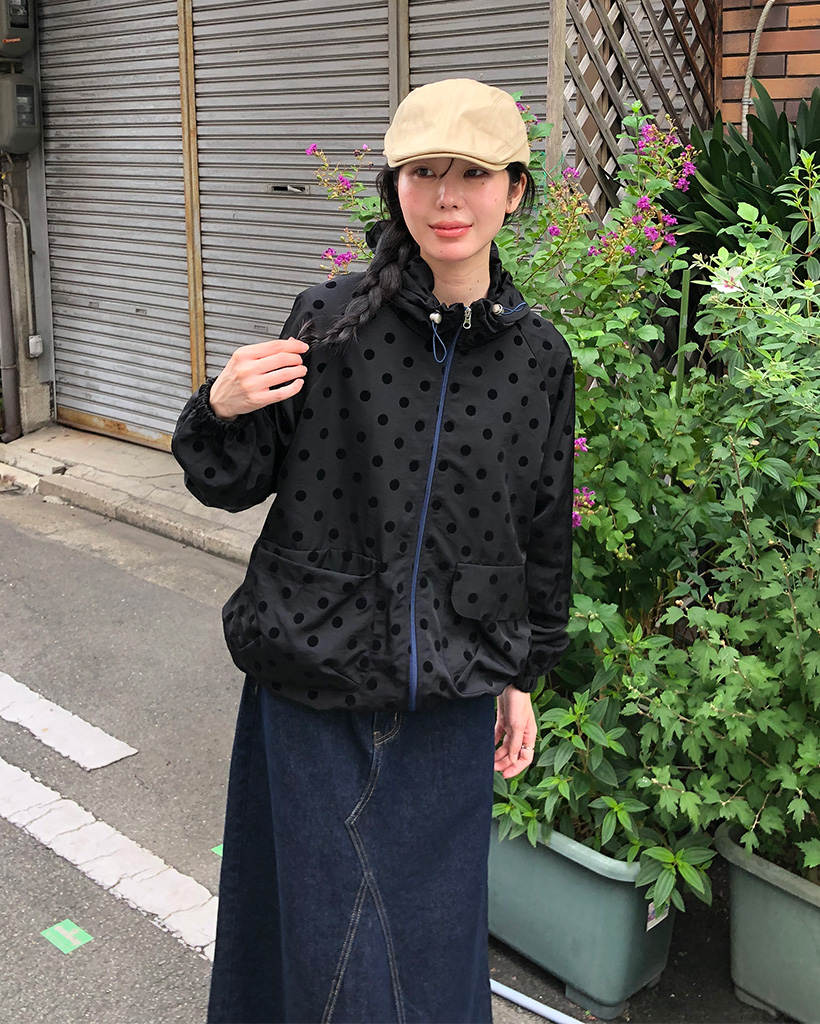 OHESHIO X sep19] dot frill hooded windbreaker jumper (black