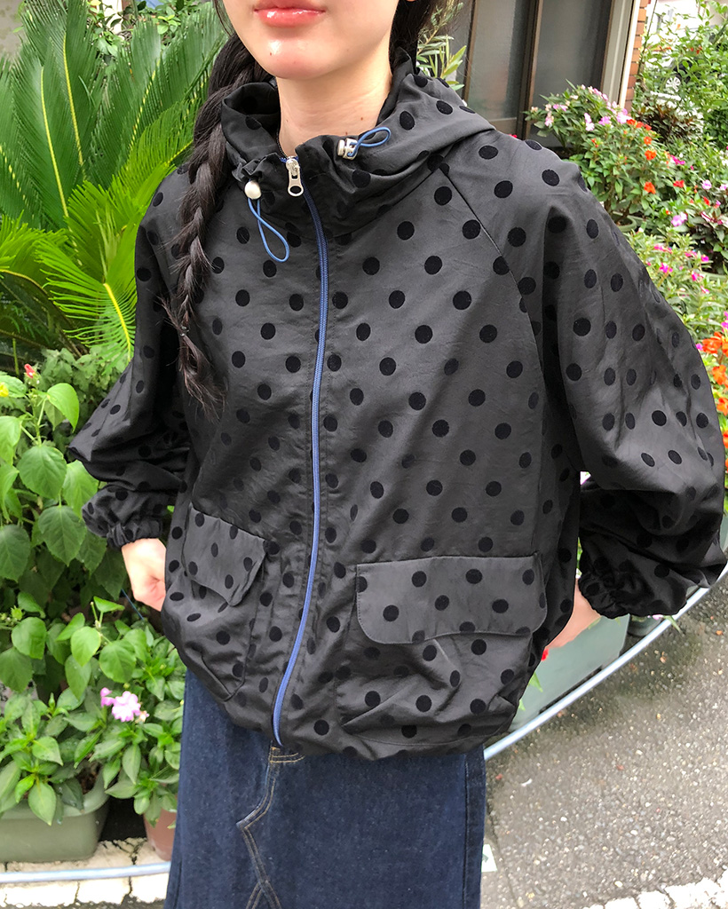 OHESHIO X sep19] dot frill hooded windbreaker jumper (black