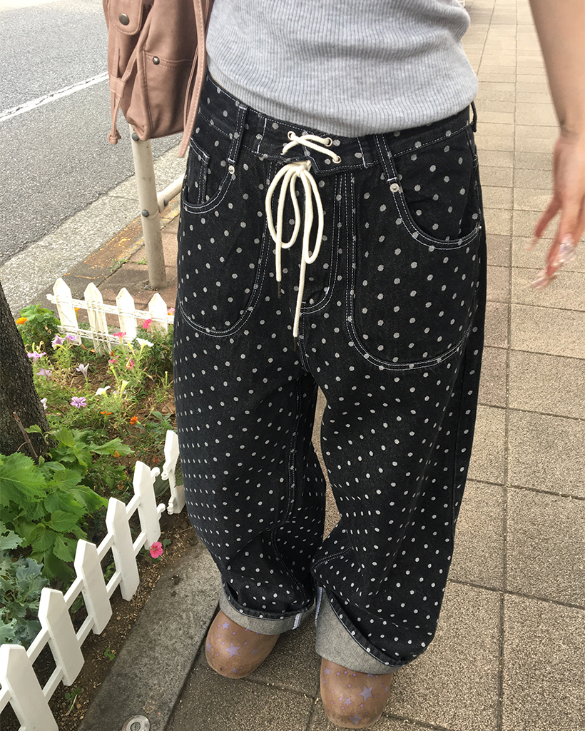 Fancy Club X haku] String Dot Roll-Up Pants (Black) F25QD890