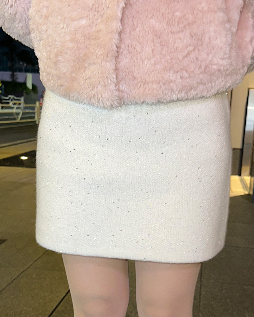 スパングルポイントニットミニスカート