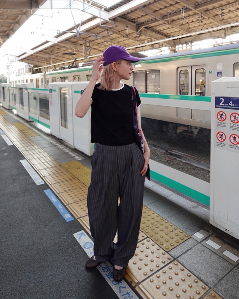 ユニセックス）ピンストライプダブルタックスラックス | ファッション