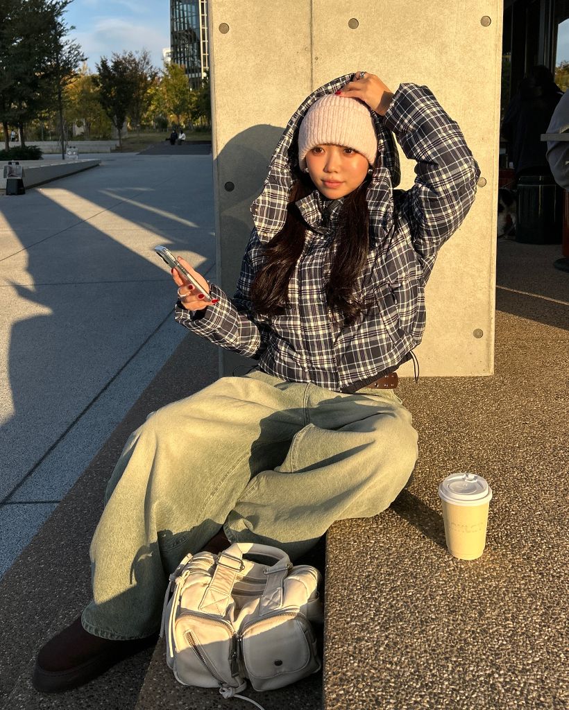 スーパーワイドバルーングリーンジーンズ | ファッション通販サイト NUGU