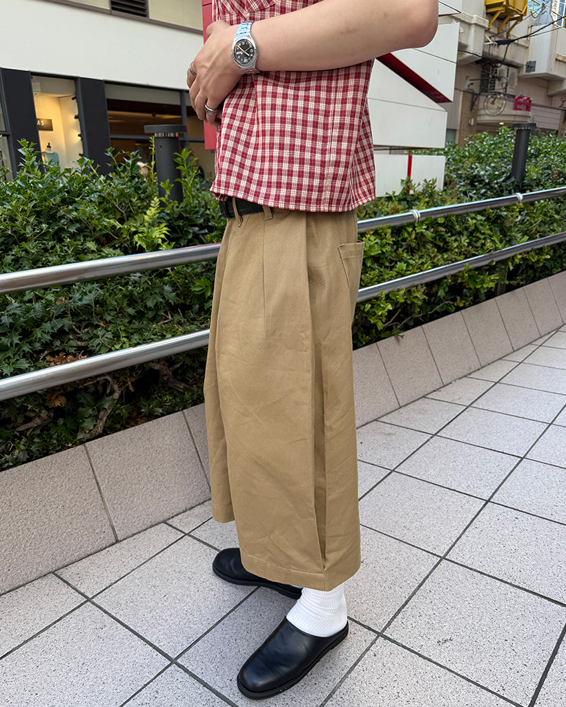 ツーインタックバミューダチノパンツ | ファッション通販サイト NUGU