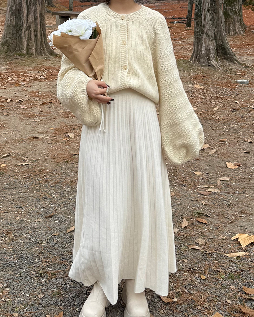 プリーツビスコースニットロングスカート