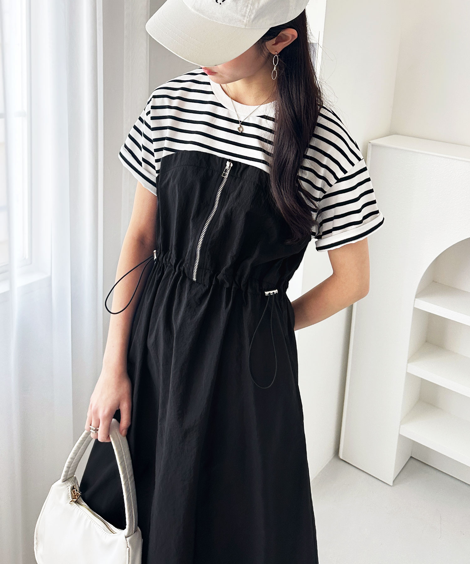 pinue ドッキングカットワンピース（NAVY） Dress - PINUE