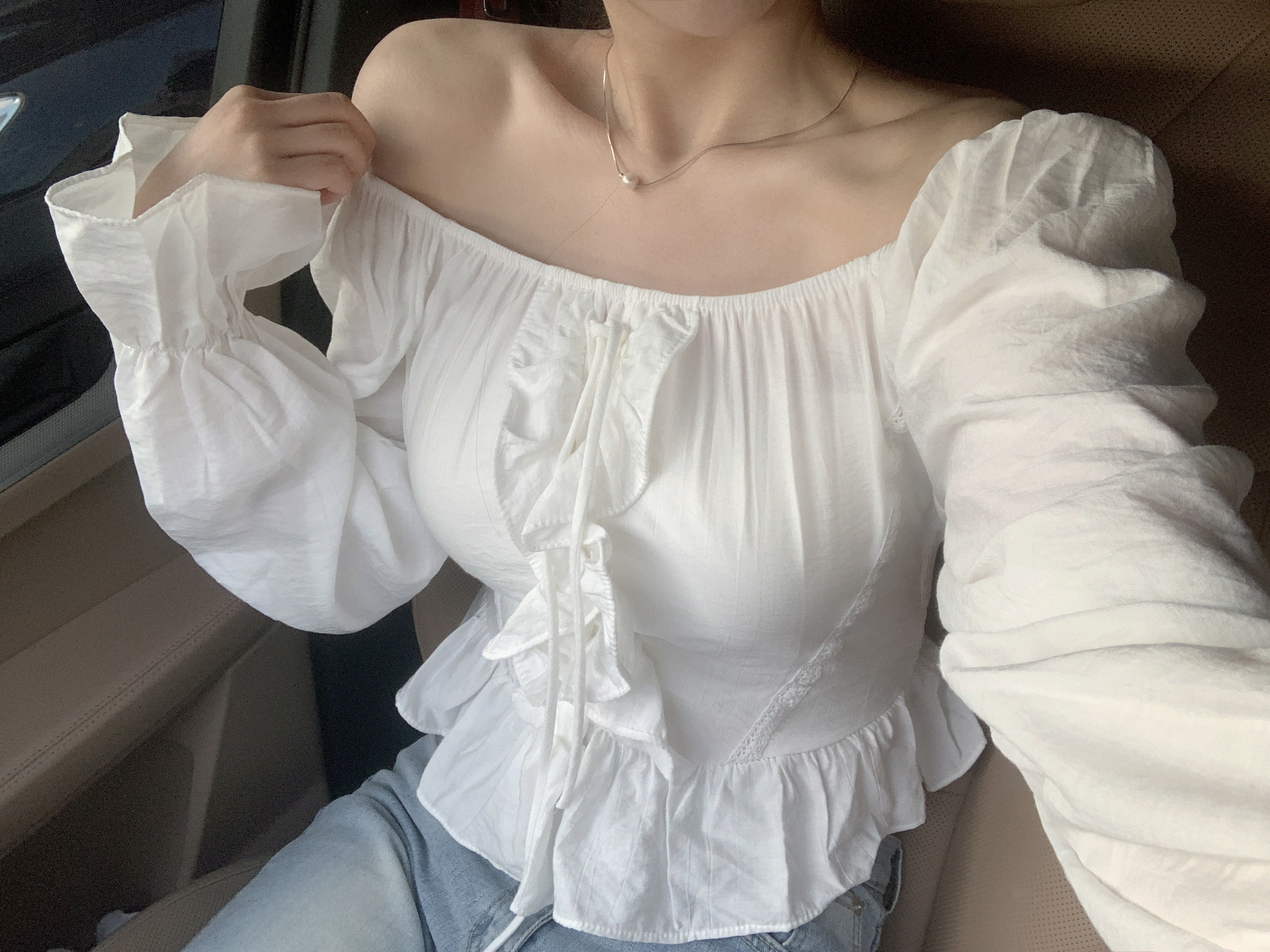 2way]フリルオフショルブラウス | ファッション通販サイト NUGU