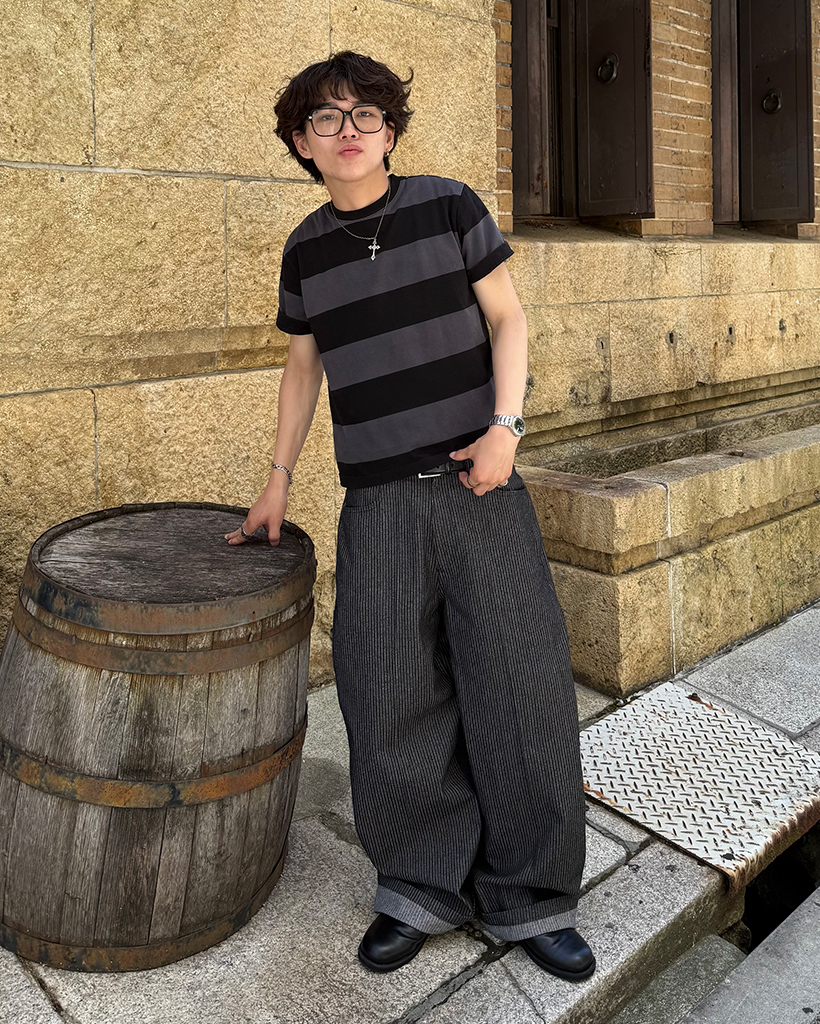 まるるページ ハンマーループペンシルストライプワイドデニムパンツ | ファッション