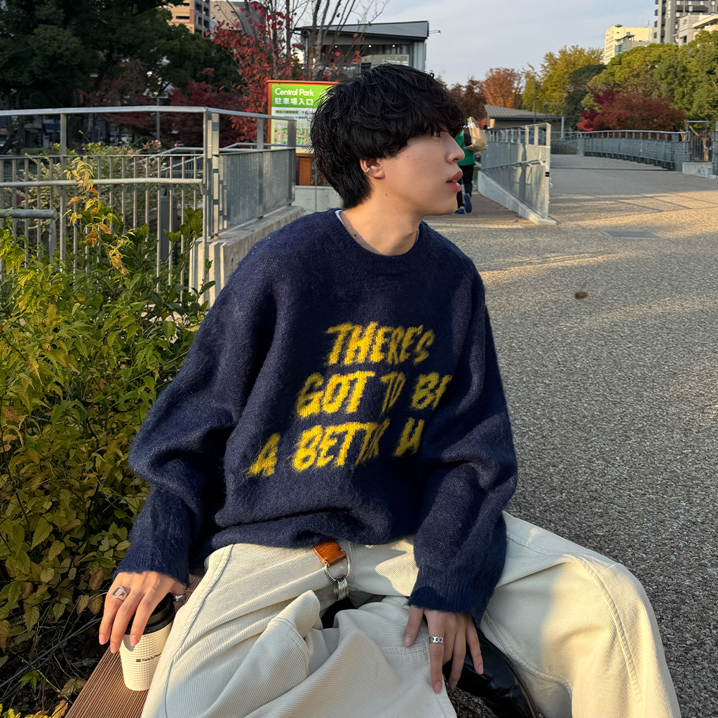 【未使用タグ付き‼️】レザレクションセーター 累計販売3,000枚](ユニセックス) ブラッシュレタリングニット