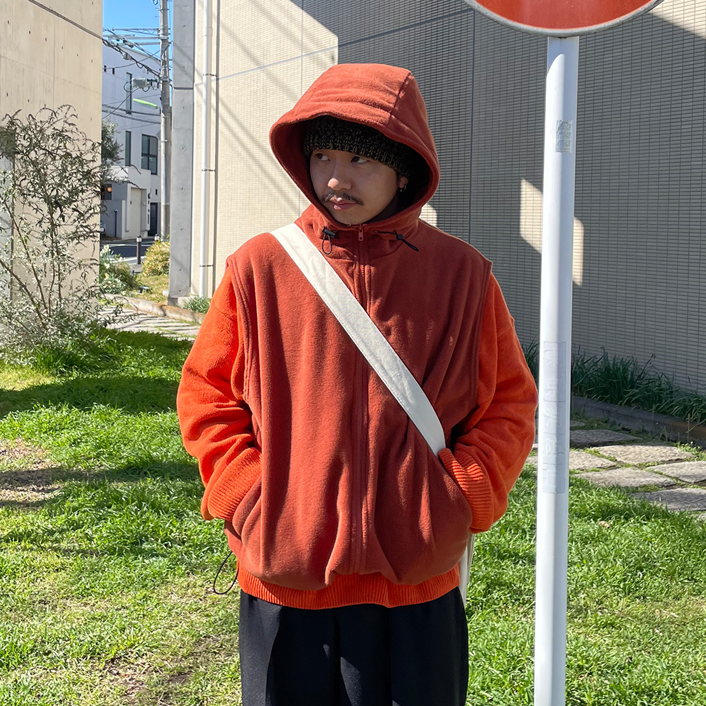 オーバーサイズ オレンジ フードパーカー　nugu klee オーバーサイズ オレンジ フードパーカーnugu klee