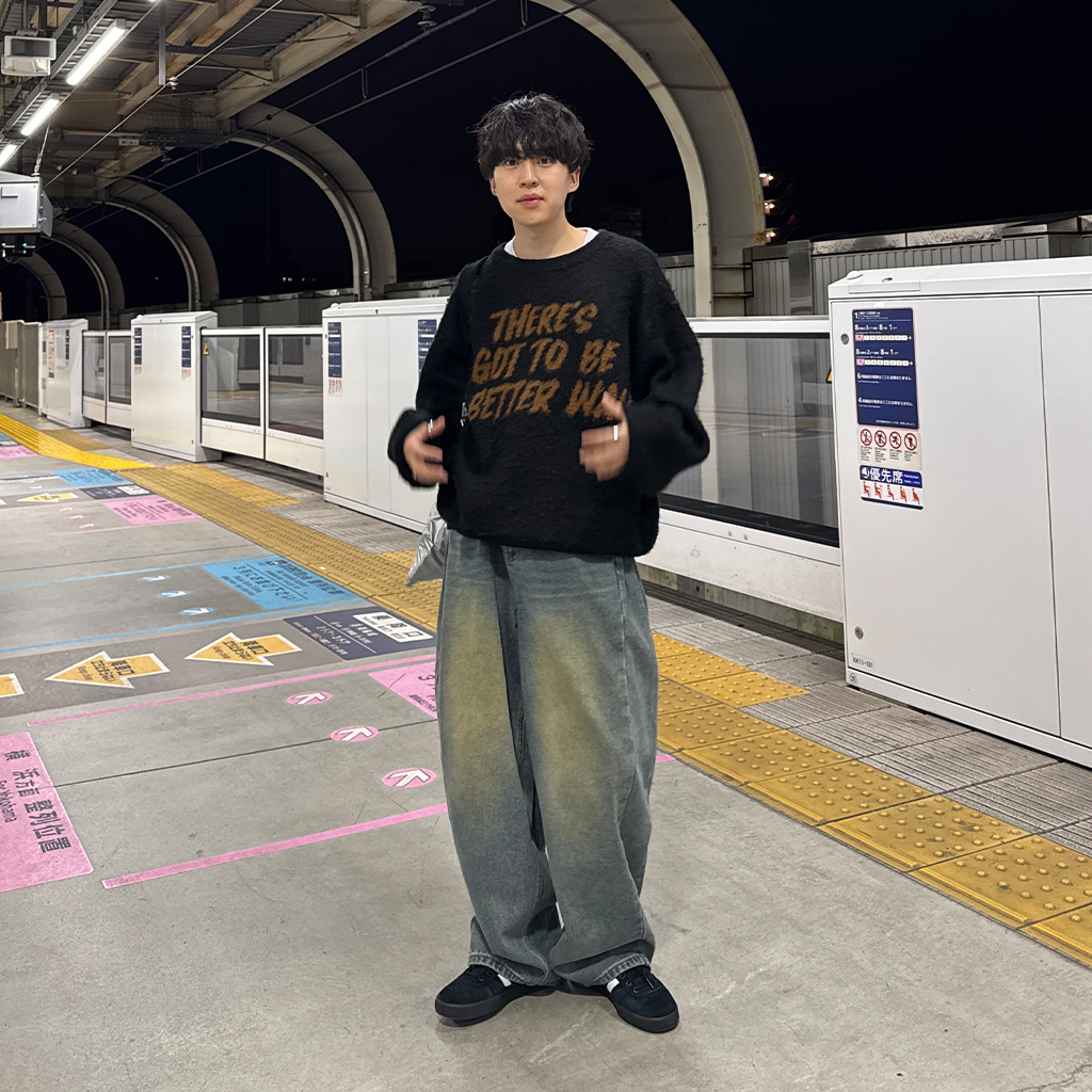 BEST 50](ユニセックス) ブラッシュレタリングニット