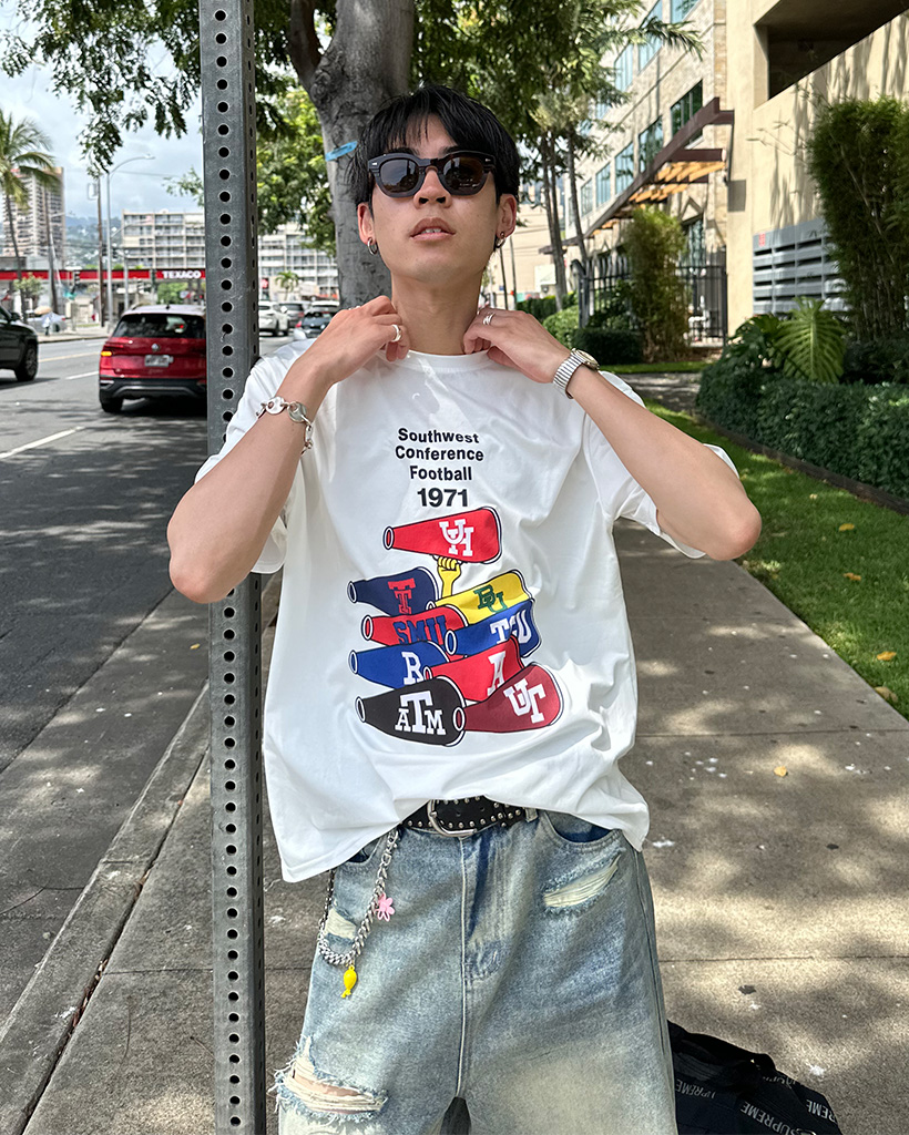 【即完売モデル】シュプリームゆ☆フォト総柄　半袖Tシャツ　レアデザイン　518 Supreme(シュプリーム) 20AW Street Scene Jacquard S／S Top