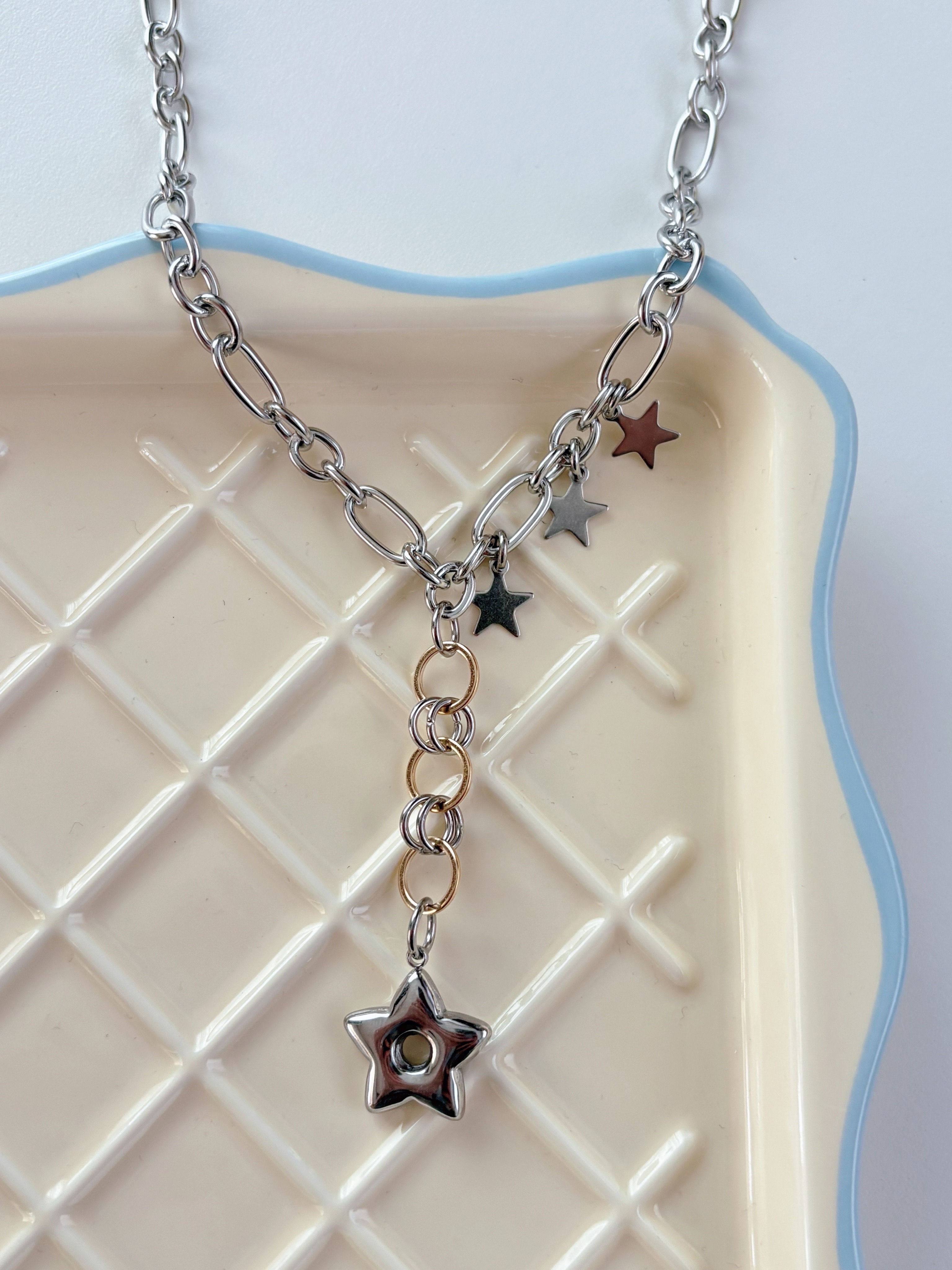 Y字スターネックレス