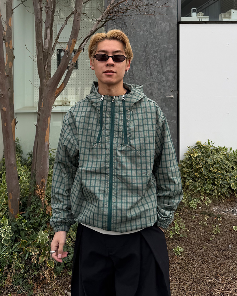 チェックパタンマウンテンパーカー