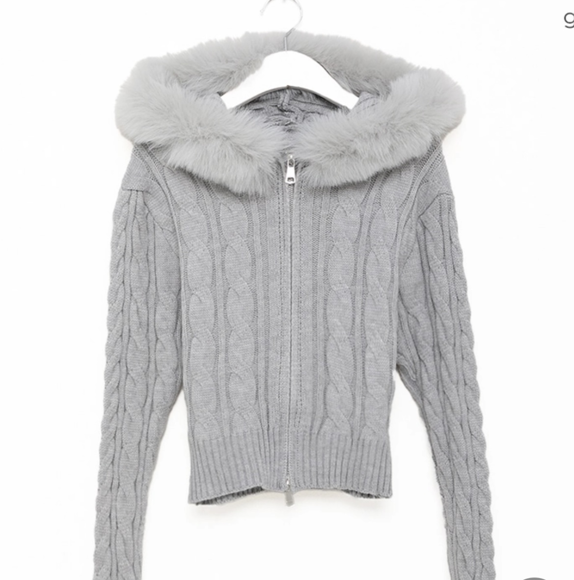 ファーフードケーブルニット | ファッション通販サイト NUGU