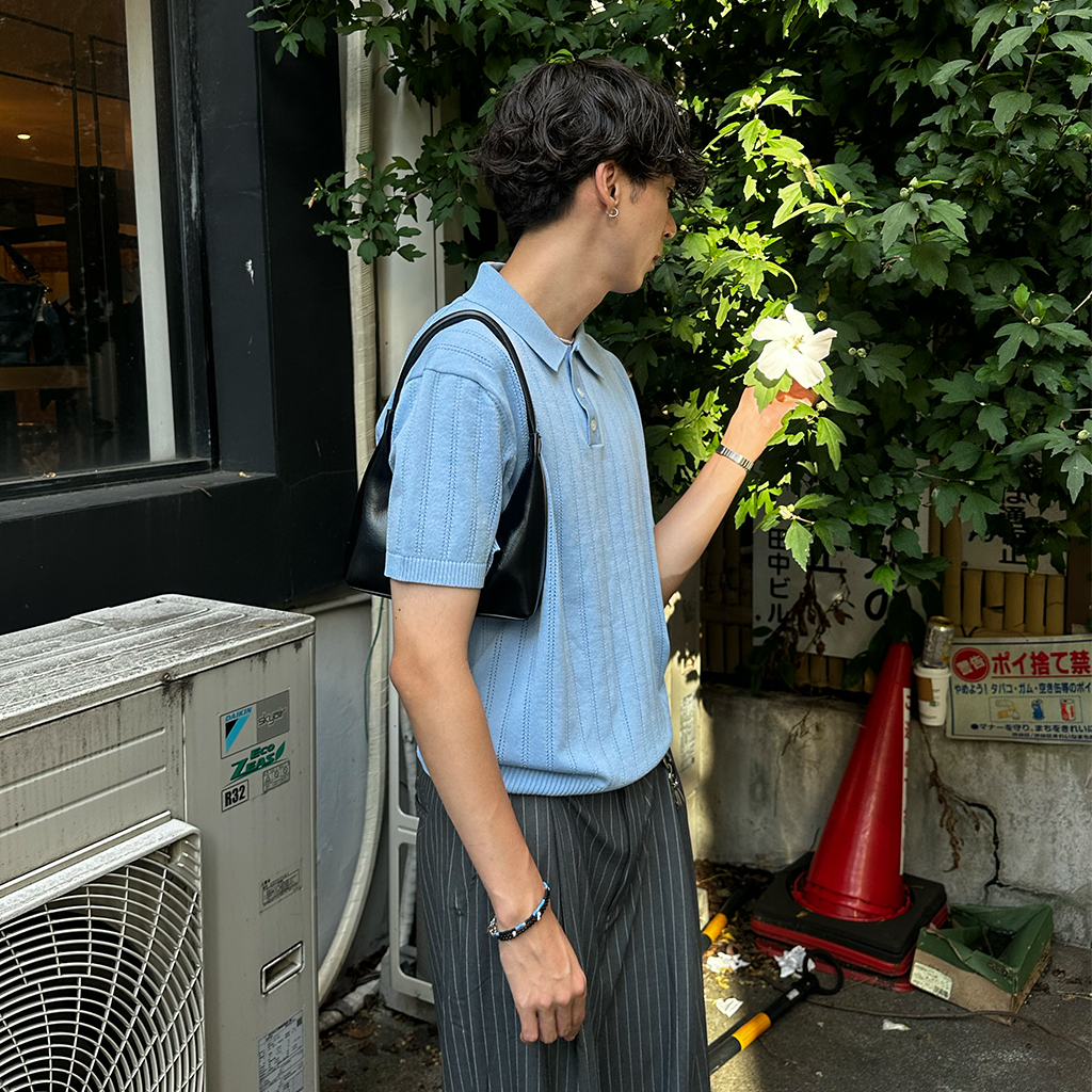 ユニセックス) シンプルラインショルダーバッグ | ファッション