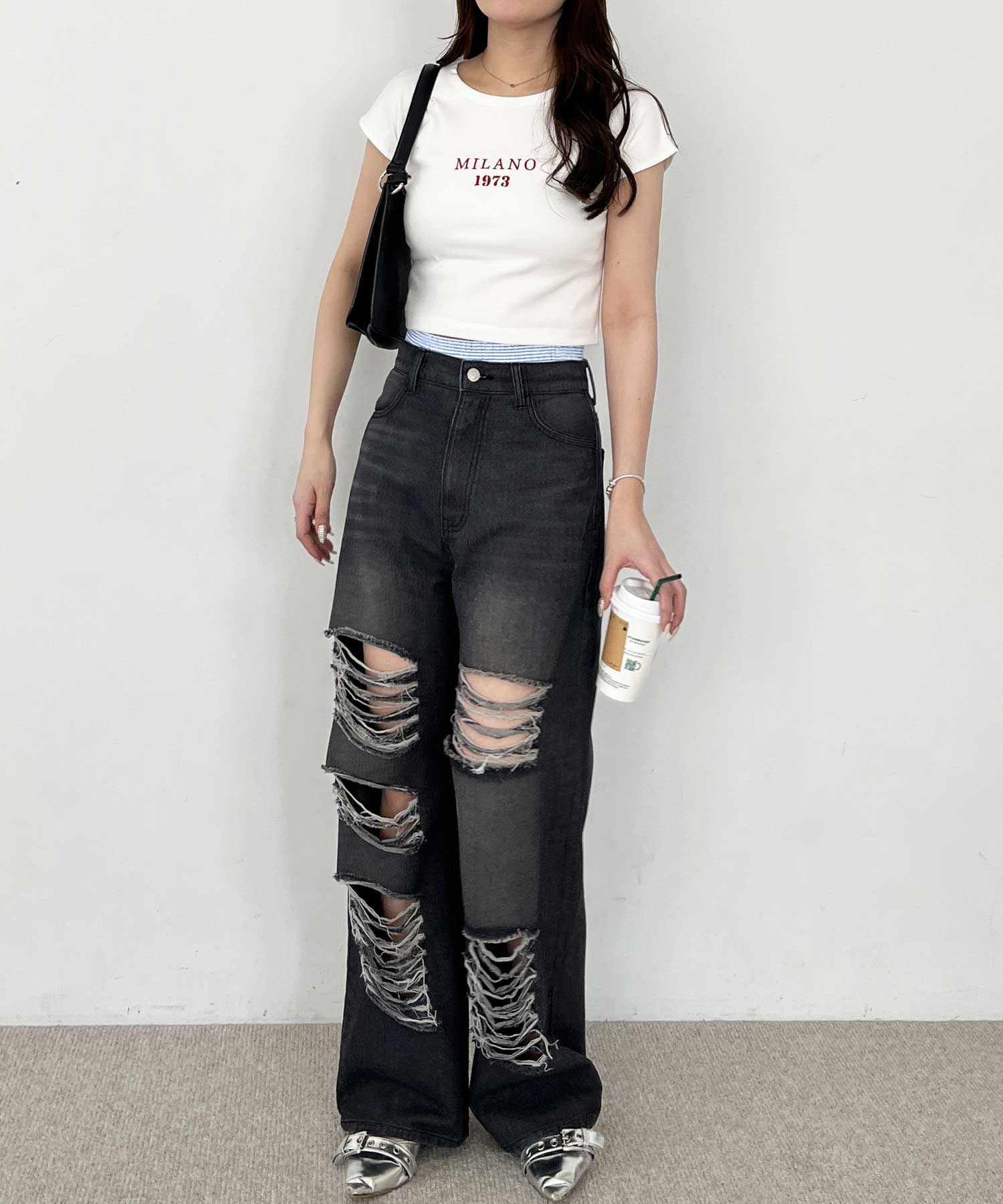 【boohoo】パッチワークダメージ加工ブリーチジーンズ オリジナルパッチダメージワイドデニム | ファッション通販