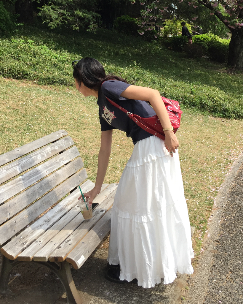 Blugirl ブルガリアンローズ ティアードフリル シルクマキシスカート Blugirl ブルガリアンローズ ティアードフリル シルクマキシ