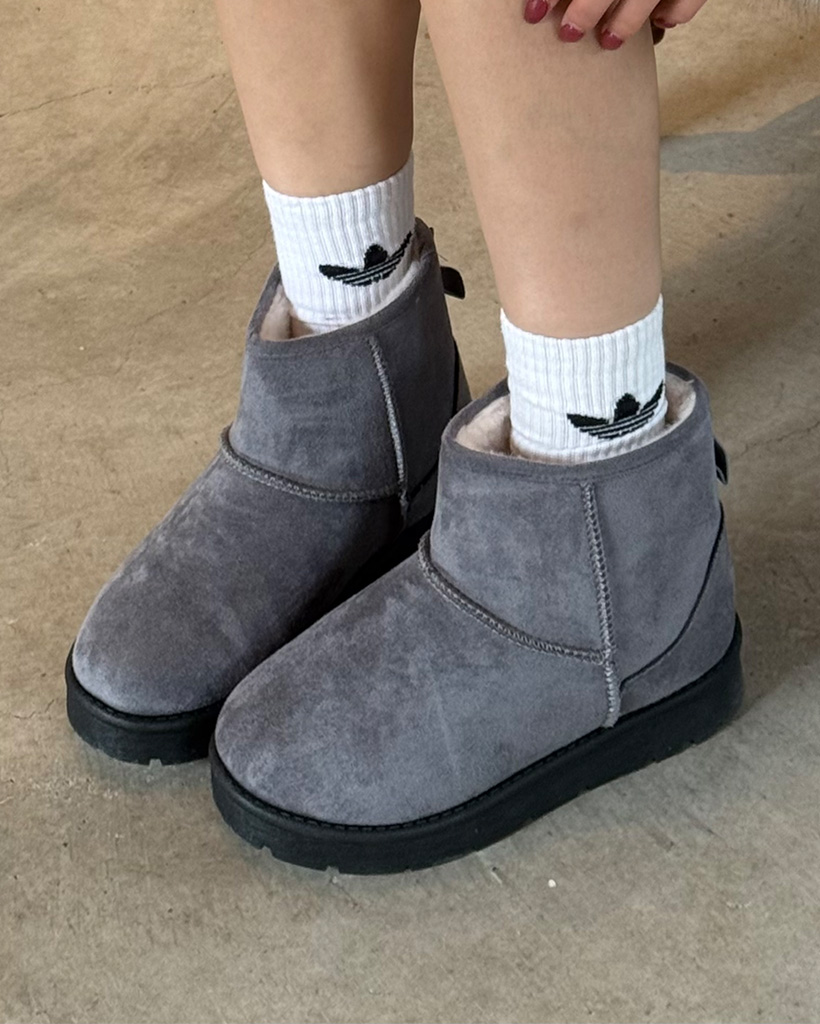 ショートアグブーツ