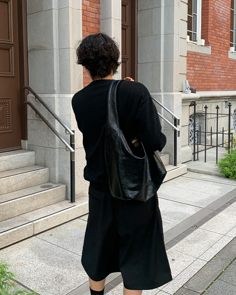 ブランド専用バッグ保存袋有　NULLUS リアルレザーショルダーバッグ ブランド専用バッグ保存袋有 NULLUS リアルレザーショルダー