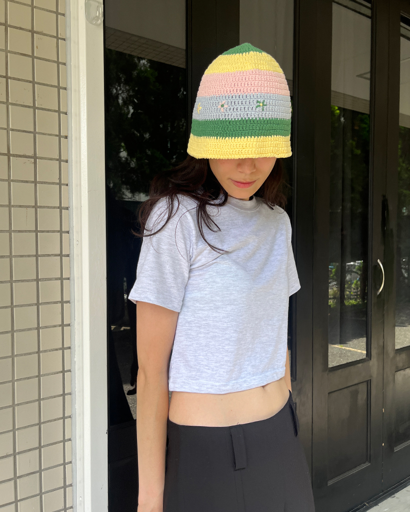 シンプルクロップドハーフTシャツ | ファッション通販サイト NUGU