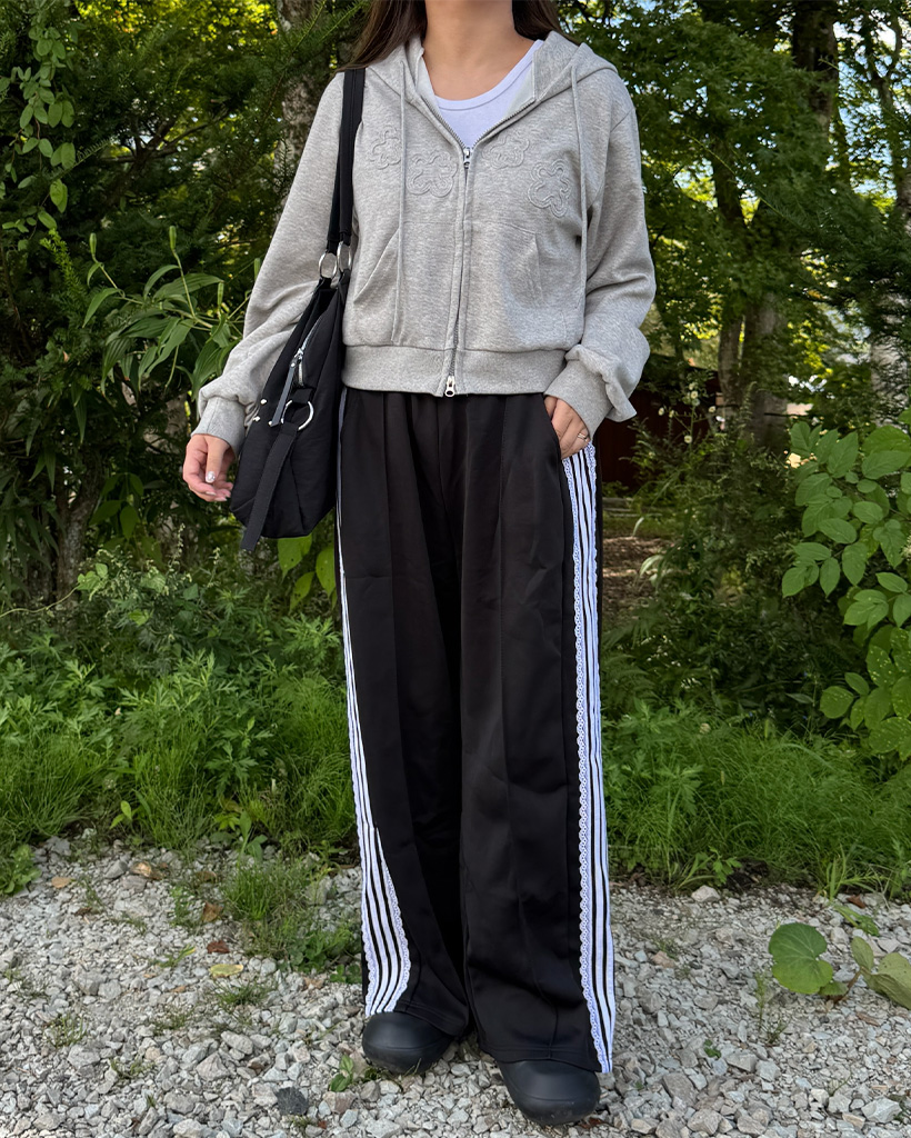 フラワーポイントパッチワークパーカー | ファッション通販サイト NUGU