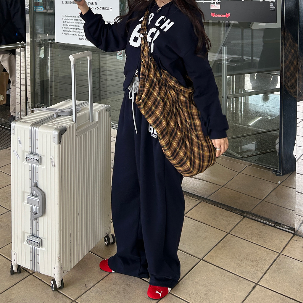 68パッチクロップドパーカー | ファッション通販サイト NUGU