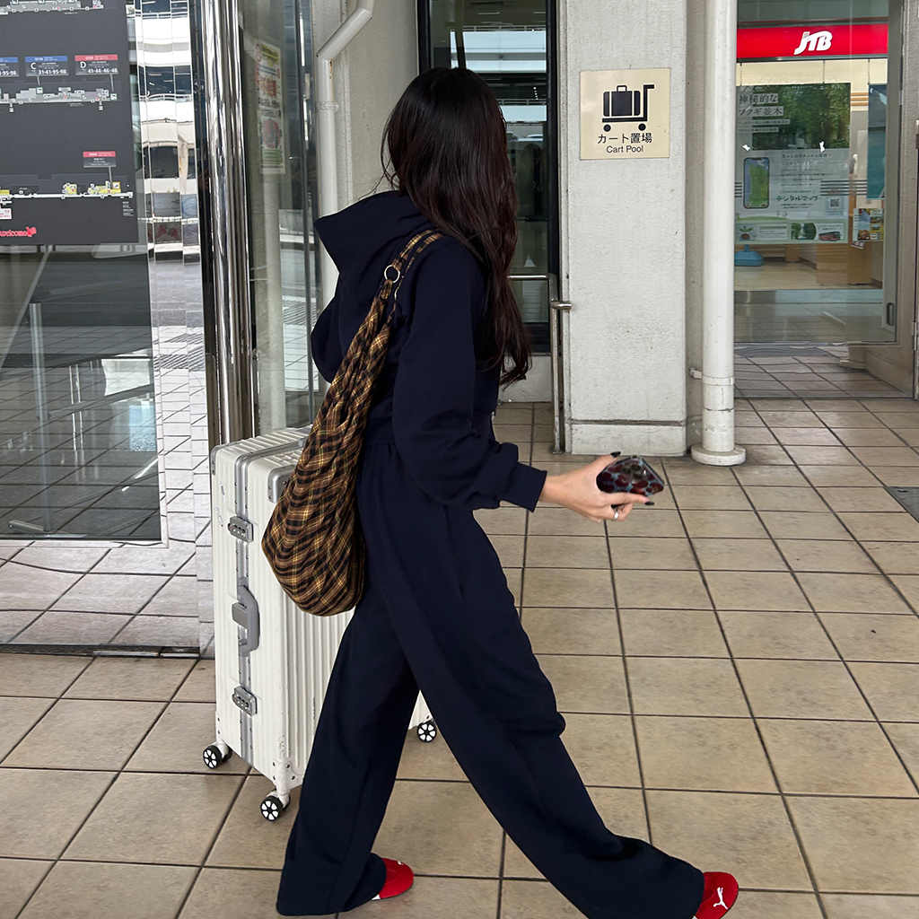 68パッチクロップドパーカー | ファッション通販サイト NUGU