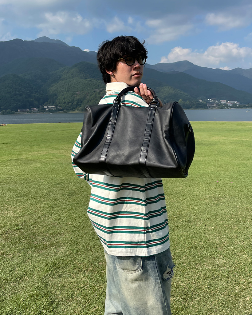 レザーボストンバッグ