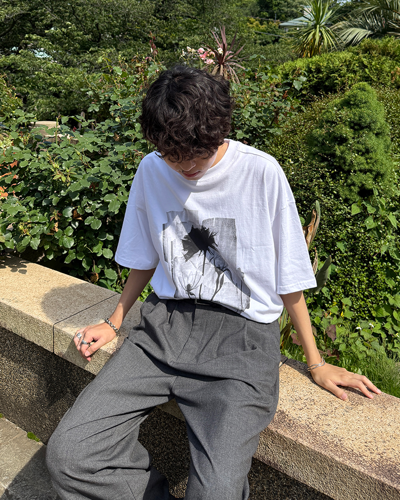 ローズグラフィックハーフTシャツ | ファッション通販サイト NUGU