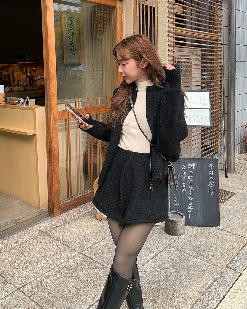 BCBGMAXAZRIA ノースリーブニット　ミニスカート　セット IMG_2058_Fs5QEtK.jpg