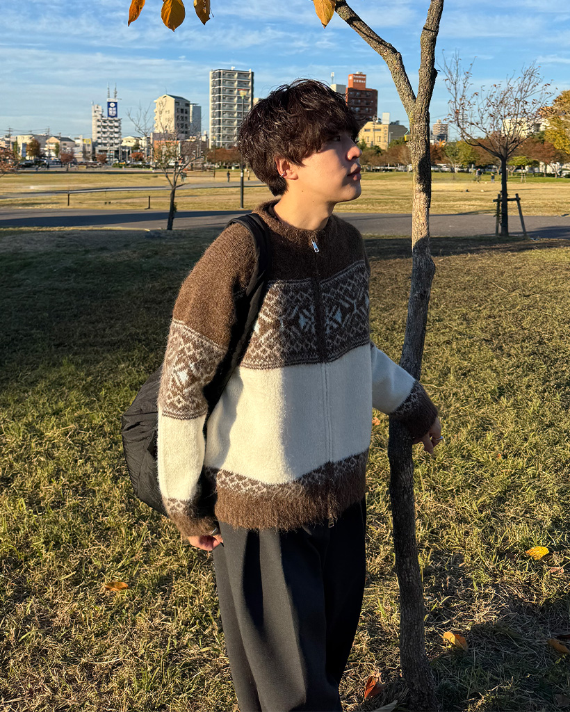 （ユニセックス）雪花ファスナーカーディガン